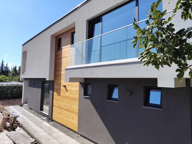 En venta  Casa Varna , m-t Alen mak , 335 metros cuadrados | 35562569