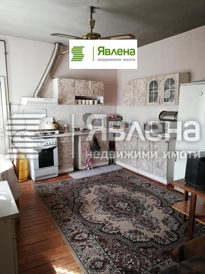 Продава КЪЩА, гр. Попово, област Търговище, снимка 6 - Къщи - 55317336