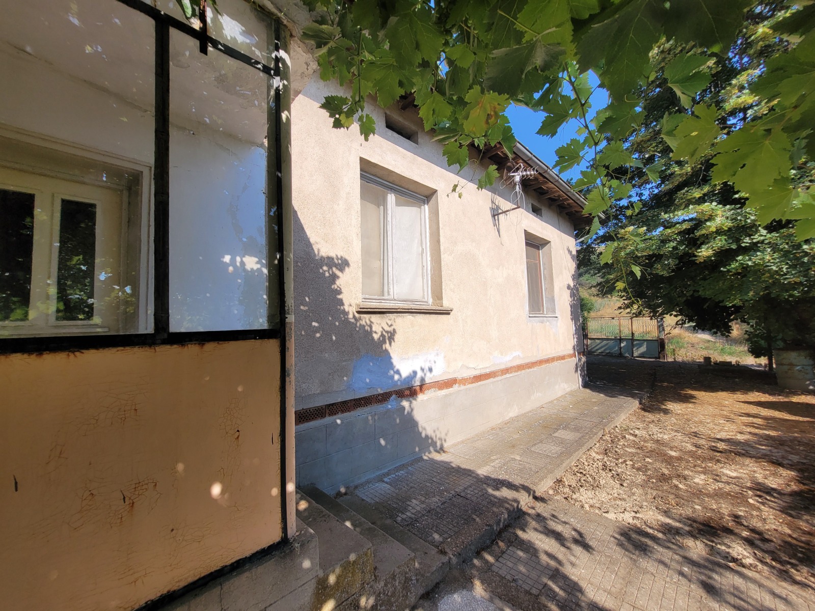 Продава КЪЩА, с. Милковица, област Плевен, снимка 13 - Къщи - 55091774