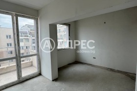 Продава  3-стаен, град София
