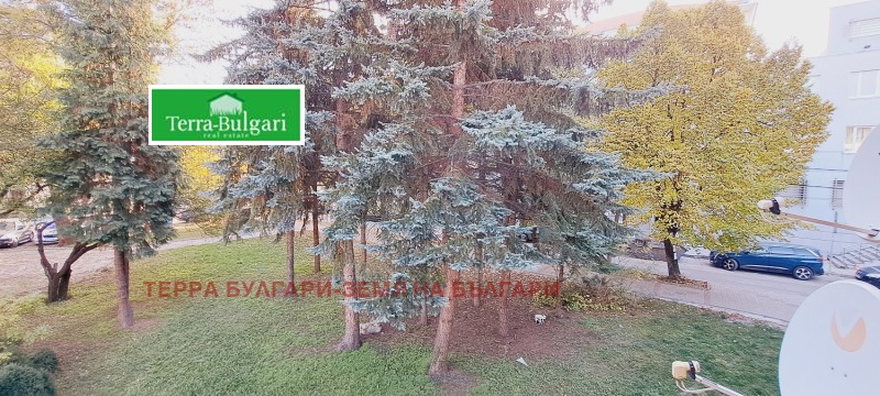 De vânzare  1 dormitor Pernic , Țentâr , 38 mp | 92430876 - imagine [15]