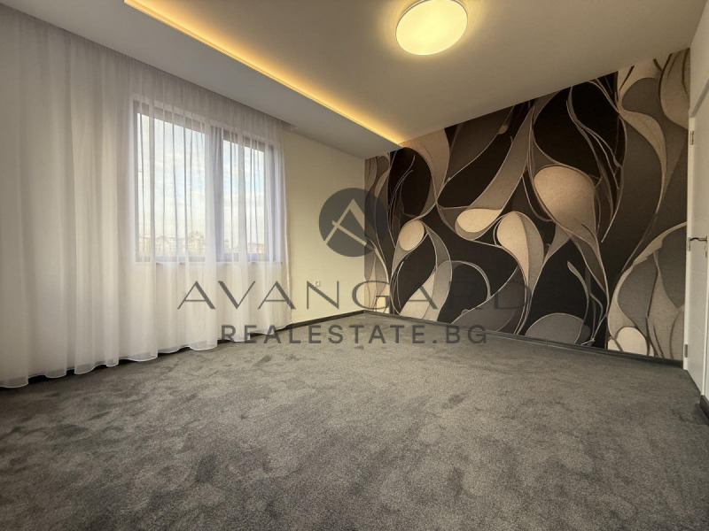 Продава  3-стаен град Пловдив , Остромила , 118 кв.м | 88018136 - изображение [8]
