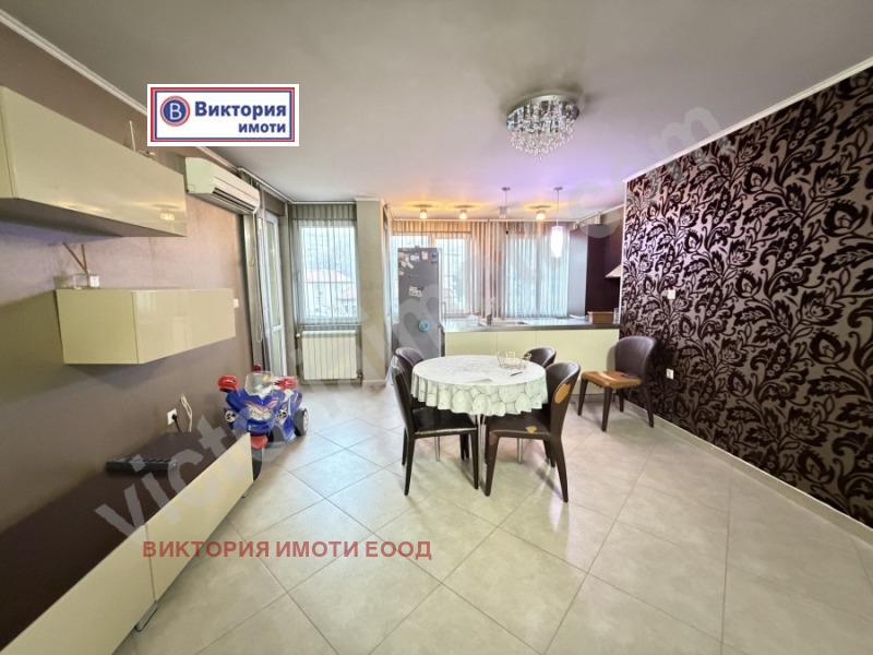 Продава 3-СТАЕН, гр. Велико Търново, Център, снимка 11 - Апартаменти - 52813192