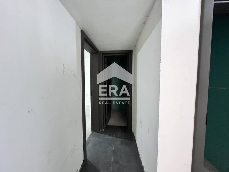 Продава 4-СТАЕН, гр. Варна, Гръцка махала, снимка 8 - Апартаменти - 52409551