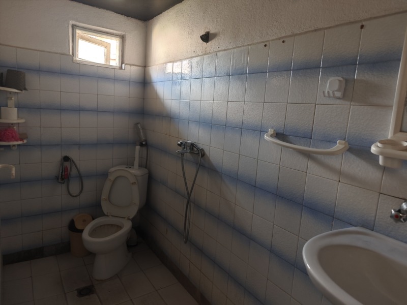 Продава КЪЩА, гр. Каварна, област Добрич, снимка 4 - Къщи - 52606597