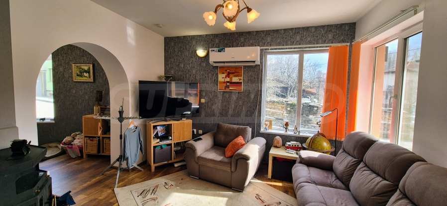 Продава КЪЩА, гр. Априлци, област Ловеч, снимка 11 - Къщи - 53819699