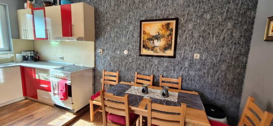 Продава КЪЩА, гр. Априлци, област Ловеч, снимка 13 - Къщи - 53819699