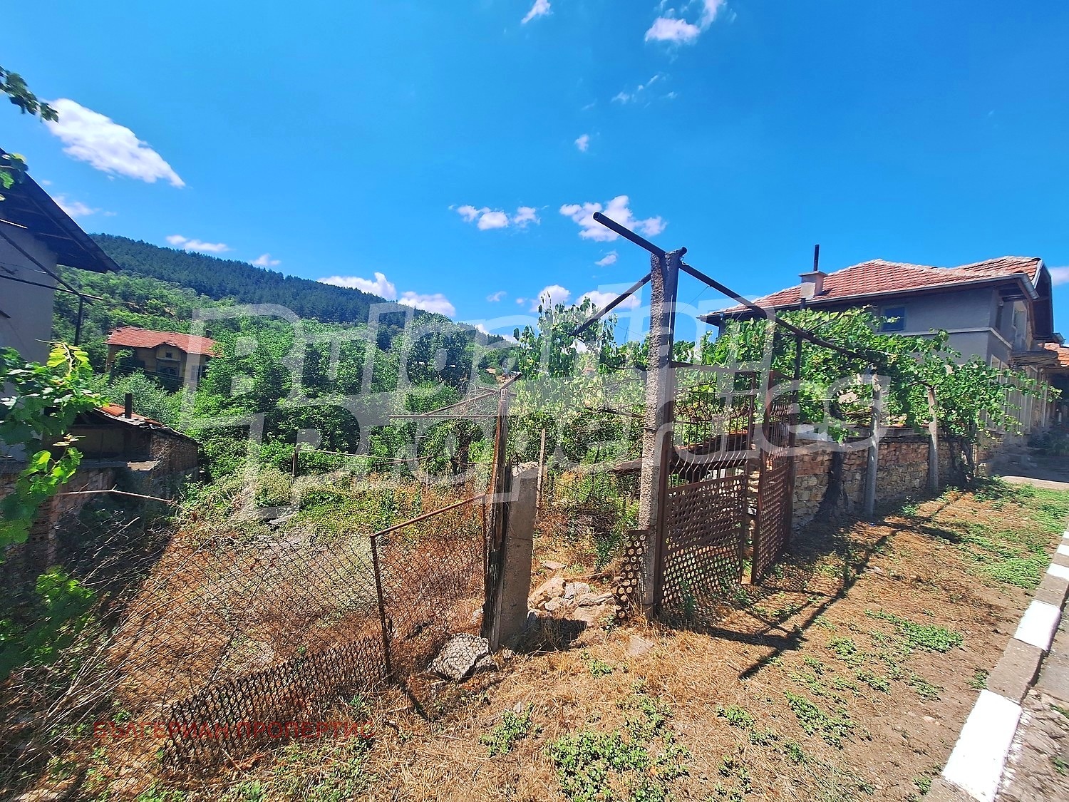 Продава КЪЩА, с. Бураново, област Кюстендил, снимка 7 - Къщи - 55397293