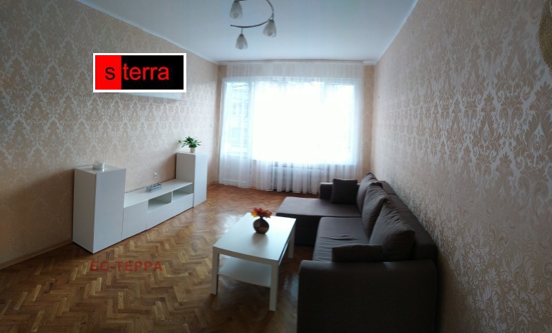 À venda  1 quarto Sofia , Iztok , 73 m² | 33097419