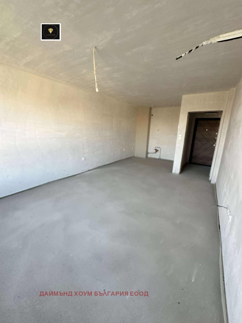 Продава 2-СТАЕН, гр. Пловдив, Остромила, снимка 3 - Апартаменти - 52443077