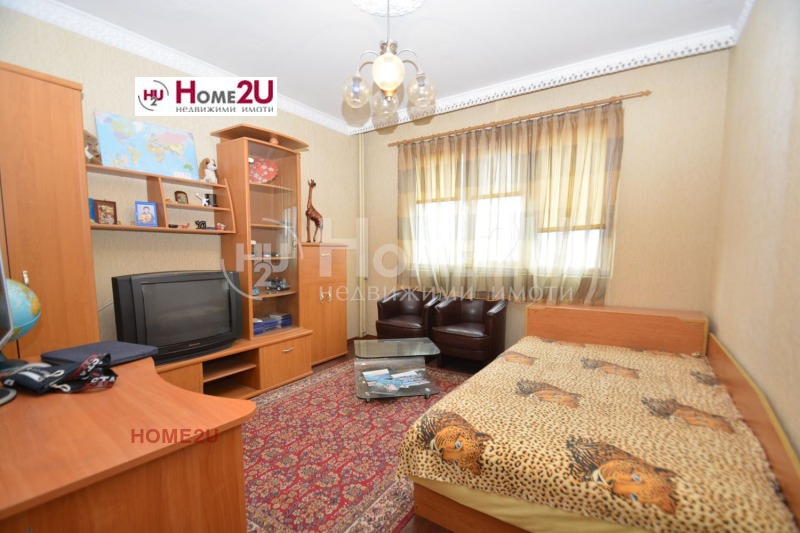 Продава 3-СТАЕН, гр. Варна, Кайсиева градина, снимка 1 - Aпартаменти - 47464158