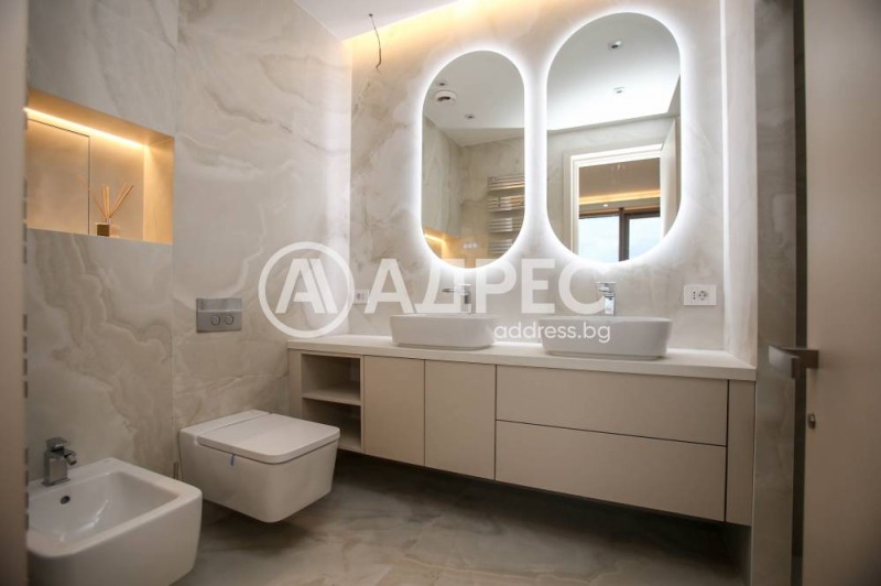 Продава МНОГОСТАЕН, гр. София, Център, снимка 17 - Апартаменти - 53588867