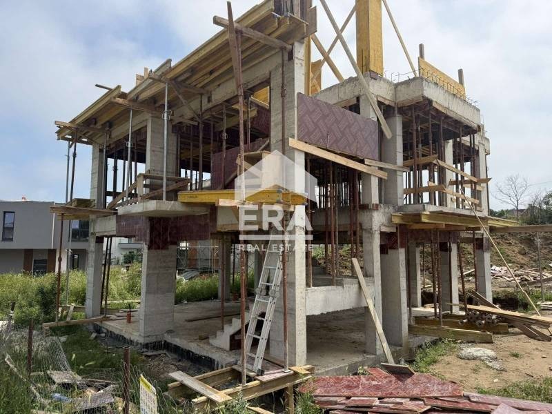 Продава КЪЩА, гр. Варна, Виница, снимка 3 - Къщи - 50289790