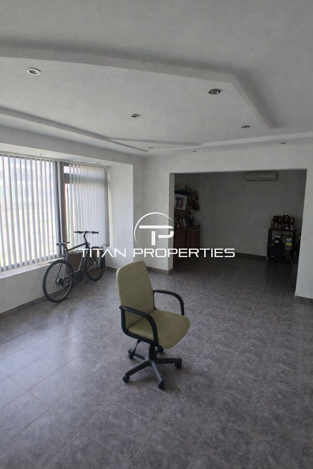 Продава 3-СТАЕН, гр. Пловдив, Кършияка, снимка 2 - Апартаменти - 54674329