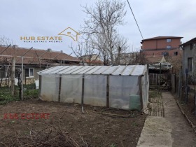 Dům Kralska zona, Dobrič