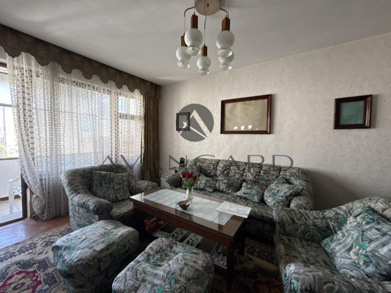 À venda  2 quartos Plovdiv , Trakiia , 90 m² | 91652160