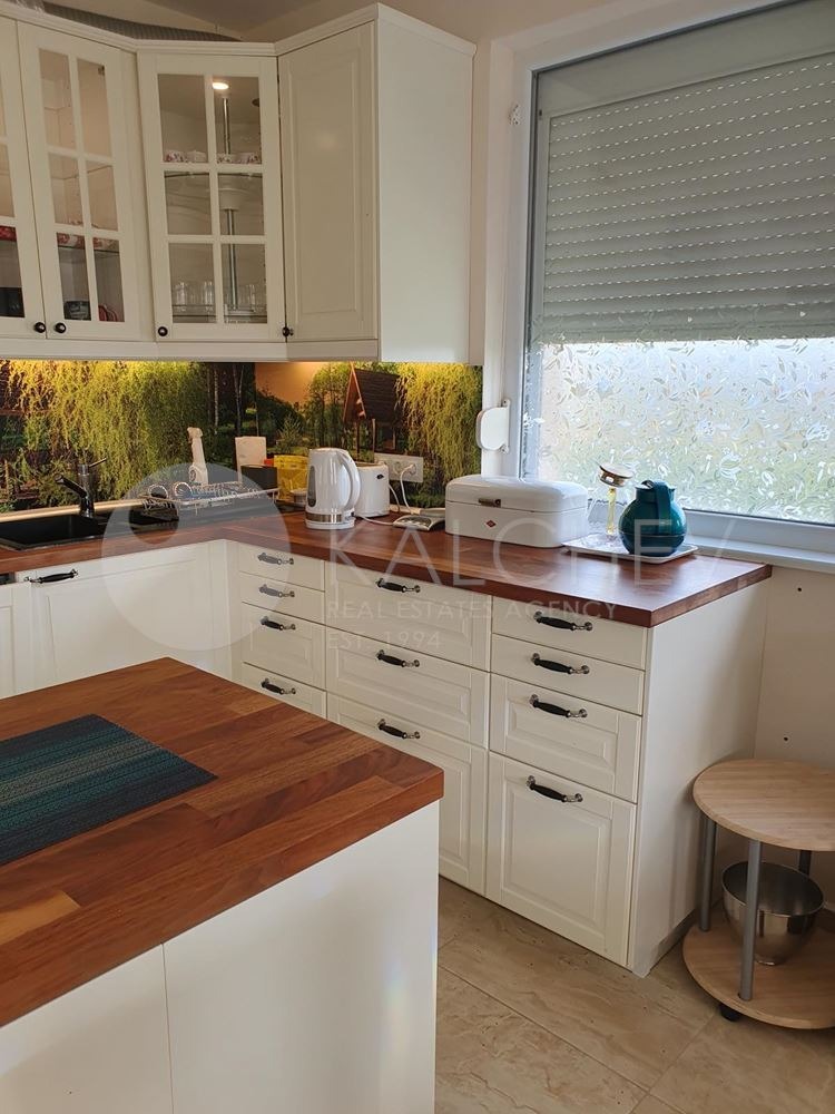 Продава КЪЩА, с. Близнаци, област Варна, снимка 3 - Къщи - 49719859