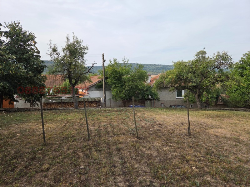 Продава КЪЩА, с. Леденик, област Велико Търново, снимка 11 - Къщи - 52780318