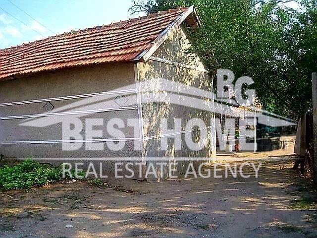 Продава КЪЩА, с. Приселци, област Варна, снимка 2 - Къщи - 53912274