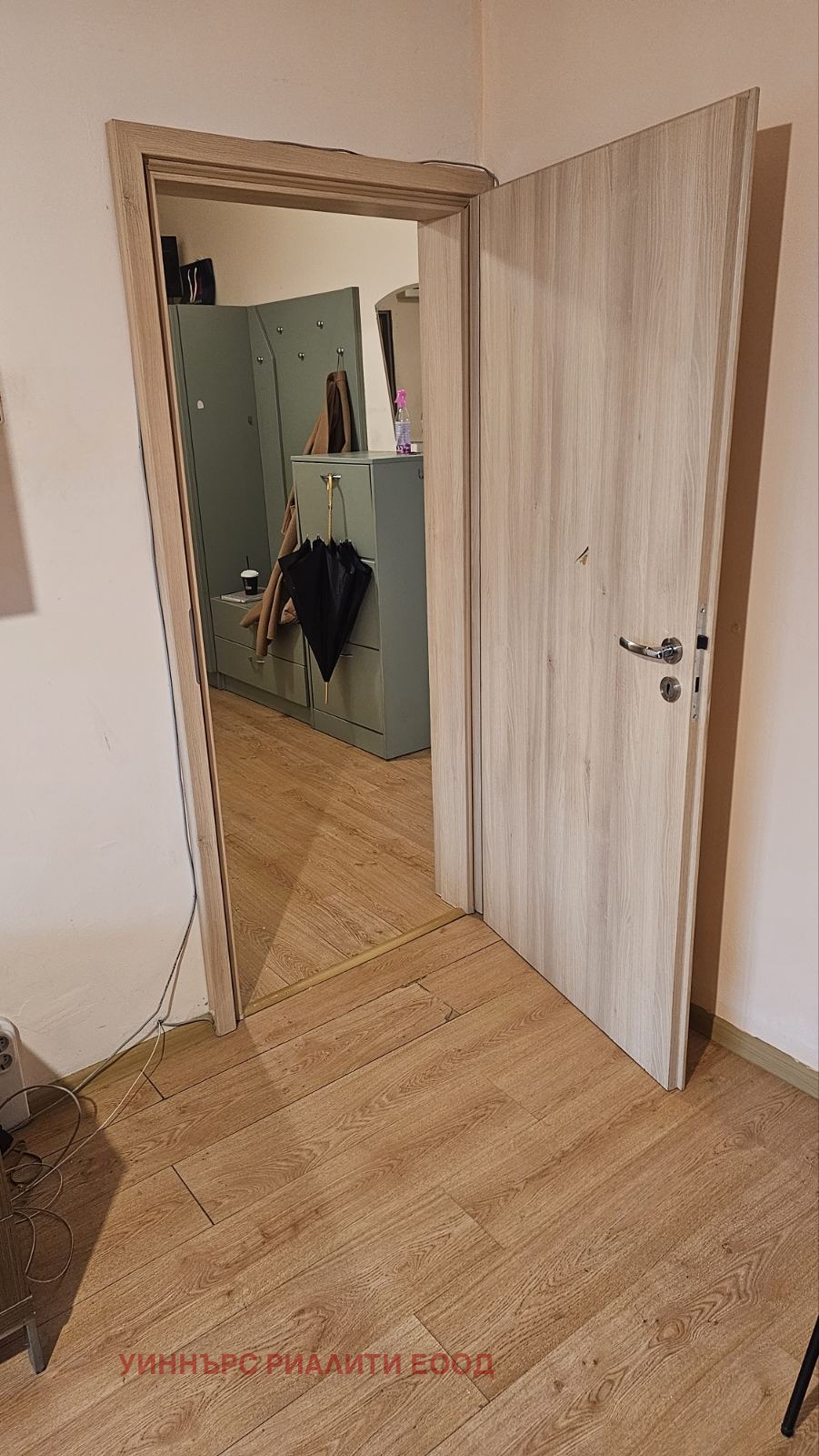 Продава 3-СТАЕН, гр. София, Света Троица, снимка 3 - Апартаменти - 54127880