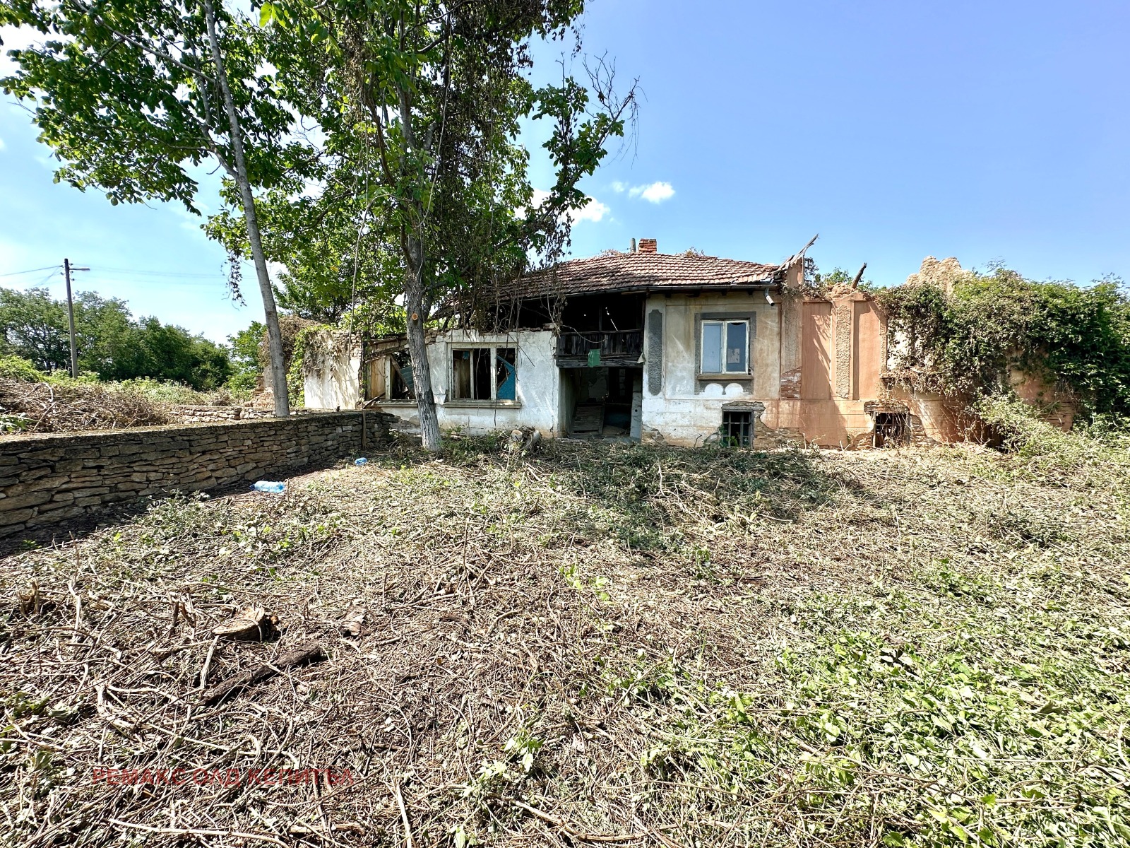 Продава КЪЩА, с. Дъскот, област Велико Търново, снимка 2 - Къщи - 46274069