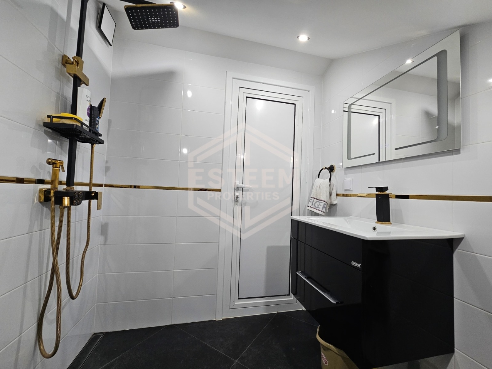 Продава КЪЩА, гр. Русе, Дружба 2, снимка 8 - Къщи - 53912157