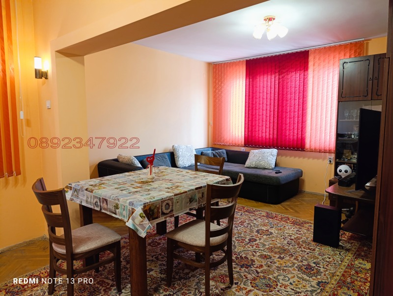 Продава МНОГОСТАЕН в град Силистра, Център - 112 кв.м / 206 000 € » 402 900.98 лв.