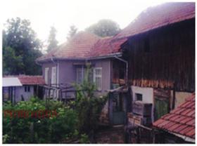 Продажба на имоти в с. Градище, област Габрово - изображение 5 