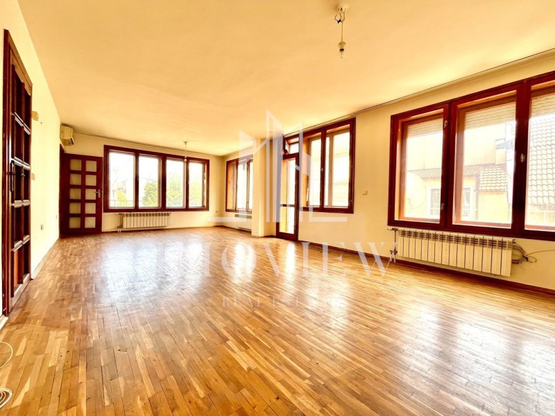 Продава  4-стаен град Варна , Център , 121 кв.м | 76804579 - изображение [2]