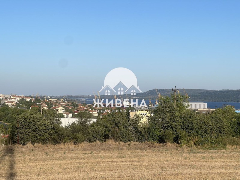 Продава ПАРЦЕЛ в област Варна, с. Езерово - 11650 кв.м / 190 000 € » 371 607.70 лв., ЖИВЕНА