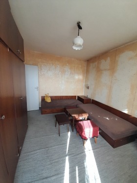 1 chambre Chirok tsentar, Pleven 12