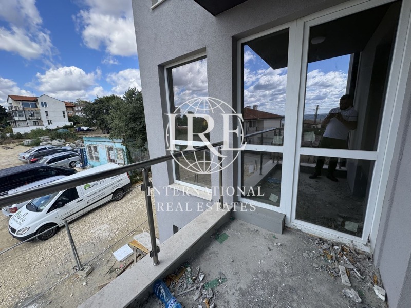 Till salu  1 sovrum Varna , m-t Ptjelina , 71 kvm | 93363297 - bild [10]