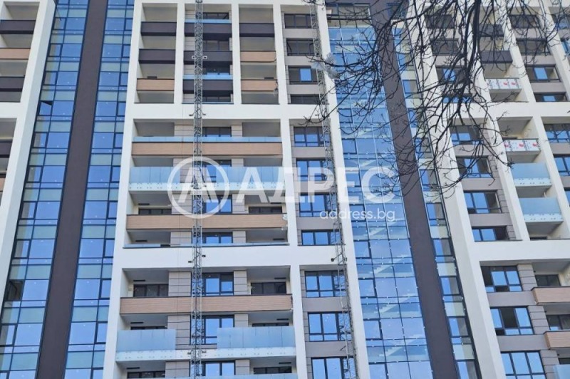 Продава  3-стаен град София , Сердика , 120 кв.м | 23031895