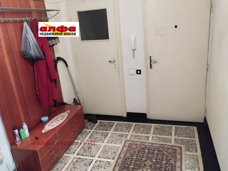 Продава  4-стаен град Добрич , Център , 100 кв.м | 41340907 - изображение [9]