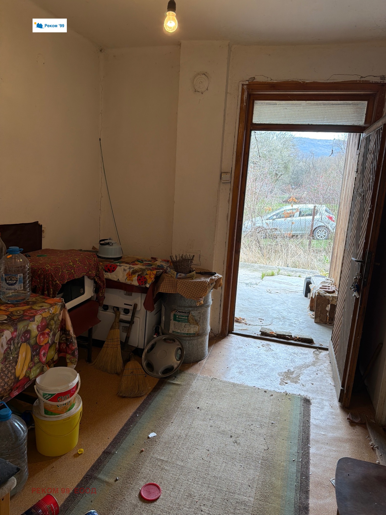 Продава КЪЩА, с. Върбница, област София област, снимка 14 - Къщи - 54061335