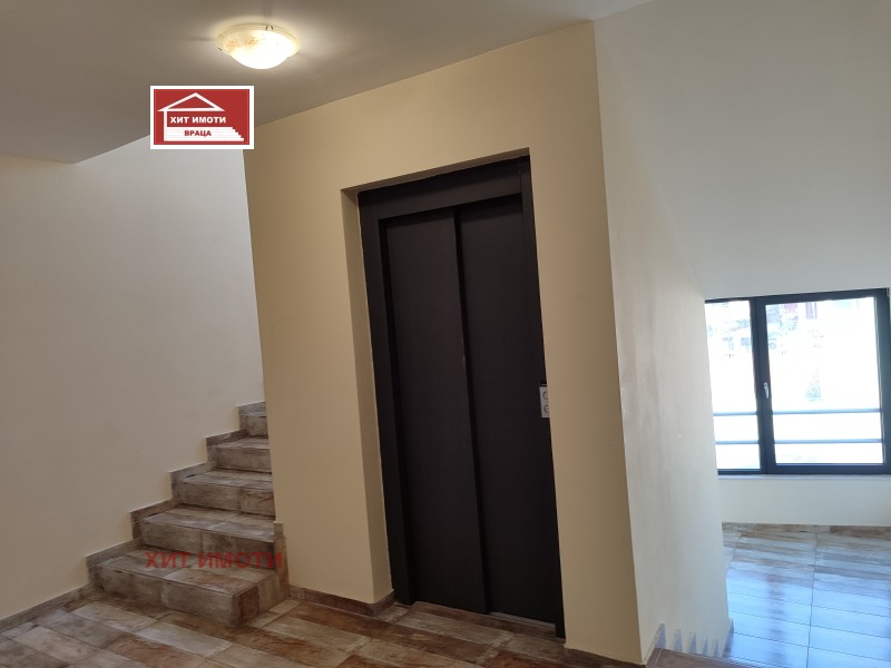 Продаја  2 спаваће собе Враца , Центар , 222 м2 | 49835159 - слика [15]