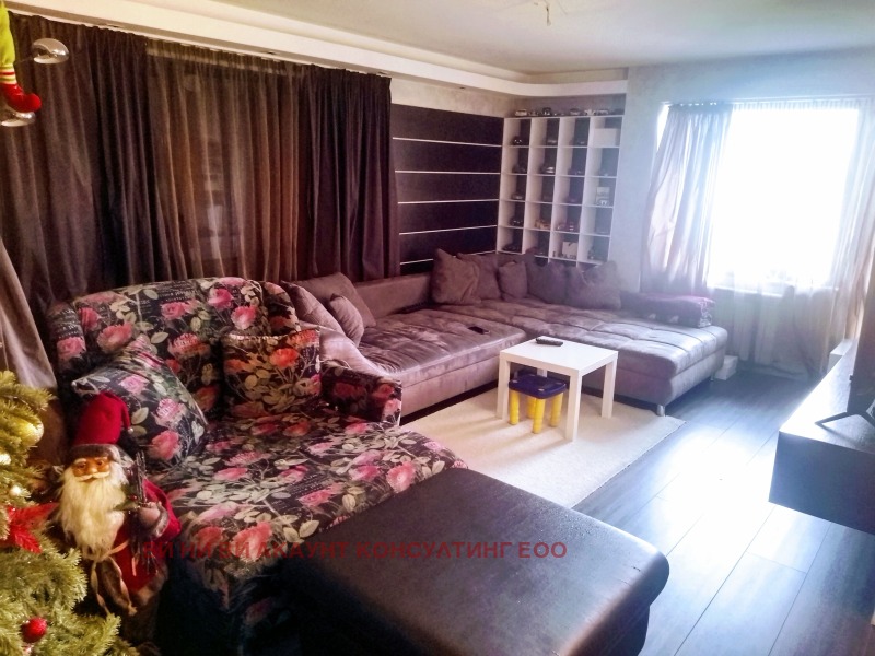 In vendita  3 camere da letto Sofia , Liulin 7 , 175 mq | 96121222 - Immagine [5]