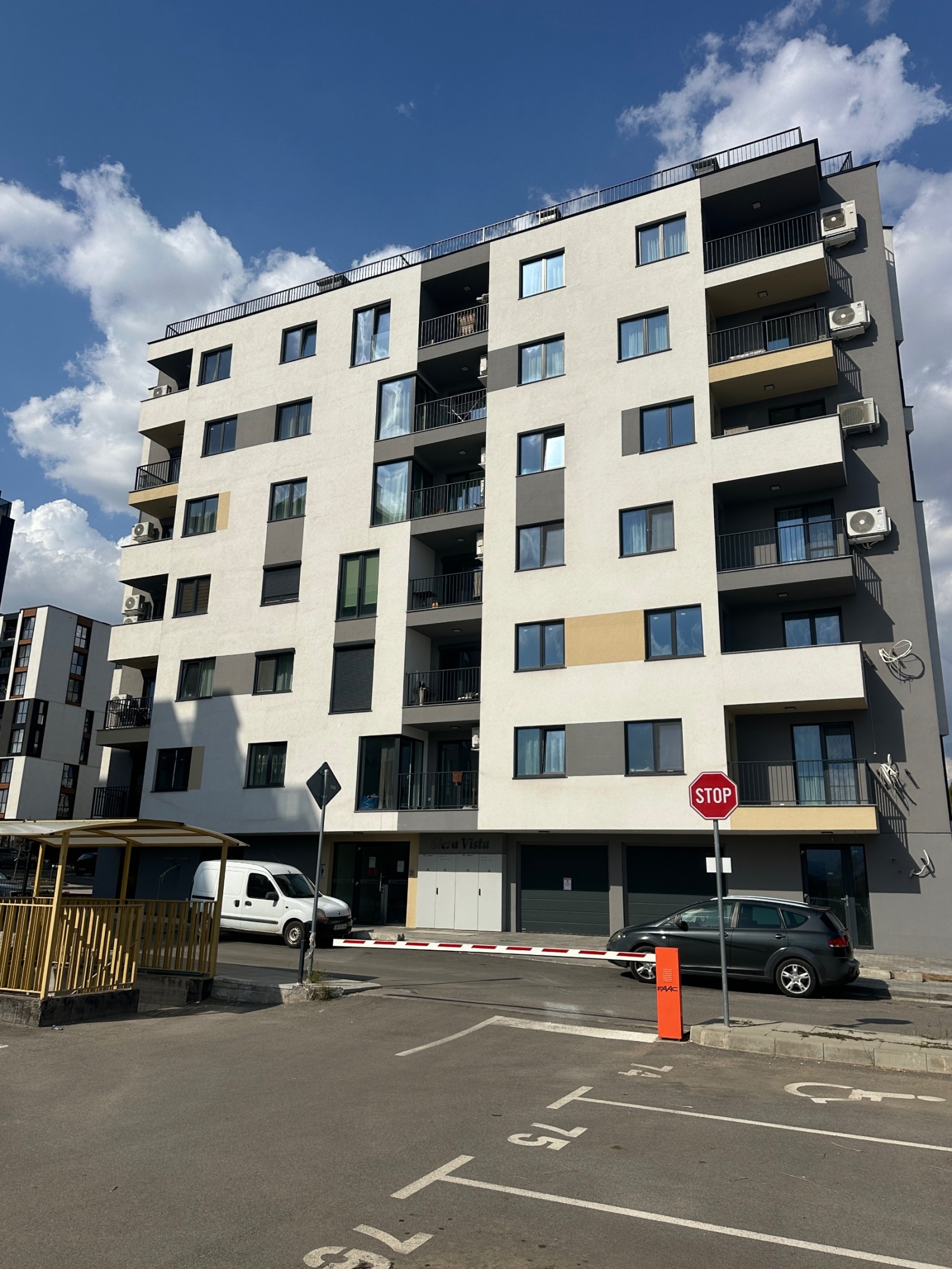 Продава 2-СТАЕН, гр. София, Люлин 5