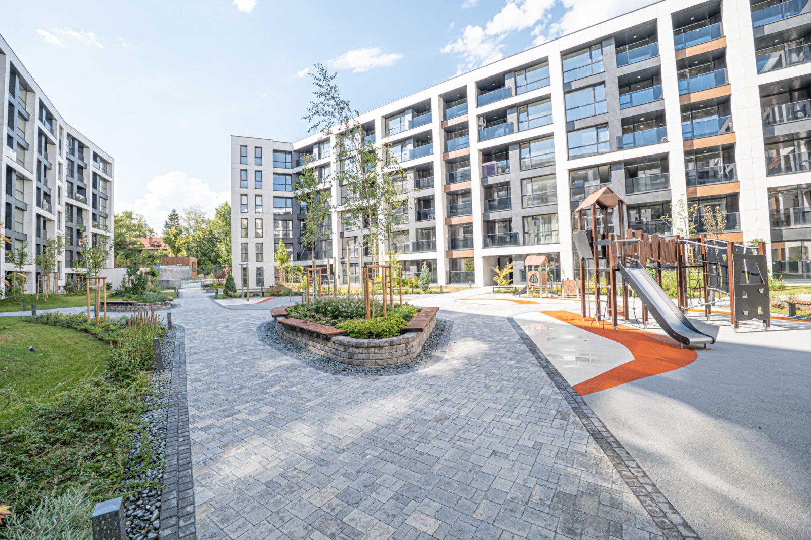 Продава 2-СТАЕН, гр. София, в.з.Малинова долина, снимка 16 - Апартаменти - 56080584