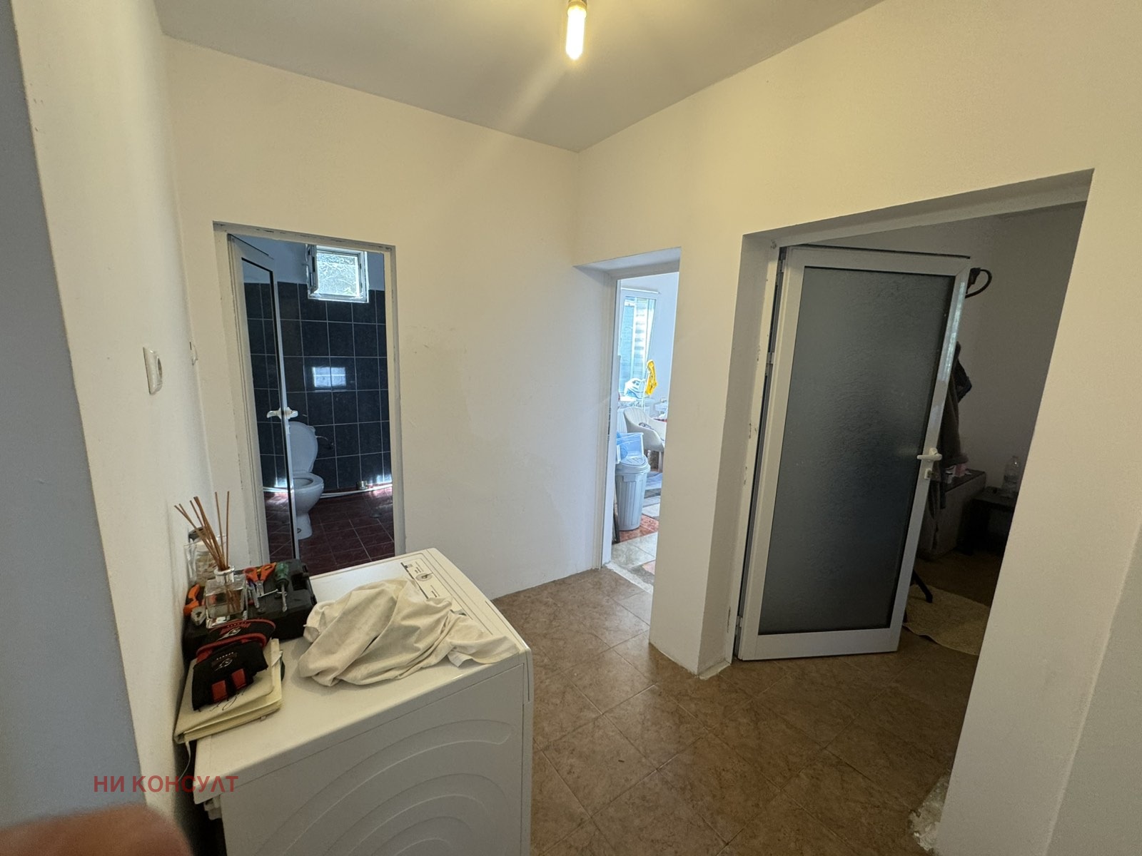 Продава КЪЩА, гр. София, Бенковски, снимка 16 - Къщи - 55517309