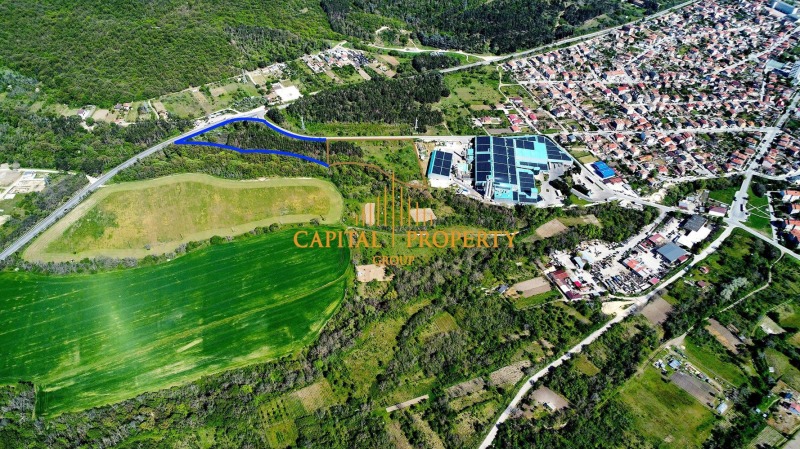 Продава ПАРЦЕЛ в област Варна, гр. Аксаково - 21080 кв.м / При запитване, КАПИТАЛ ПРОПЪРТИ ГРУП - ВАРНА