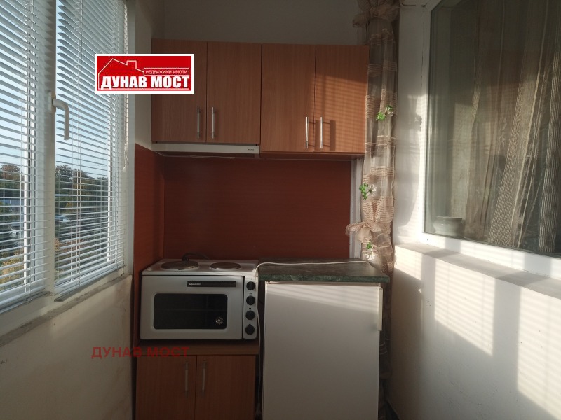 Продава  1-стаен град Русе , Дружба 3 , 28 кв.м | 10636877