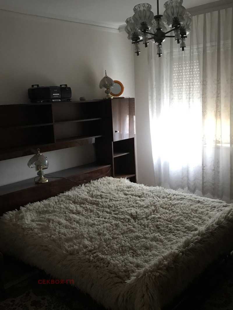 Eladó  2 hálószobás Dobrics , Centar , 95 négyzetméter | 19070394 - kép [3]