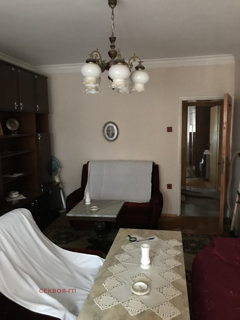 Eladó  2 hálószobás Dobrics , Centar , 95 négyzetméter | 19070394 - kép [2]