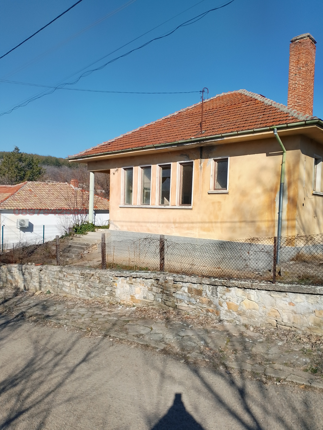 Продава КЪЩА, с. Средно градище, област Стара Загора