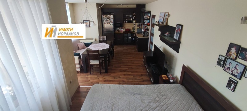 Te koop  2 slaapkamers Veliko Tarnovo , Tsentar , 98 m² | 81739275 - afbeelding [2]