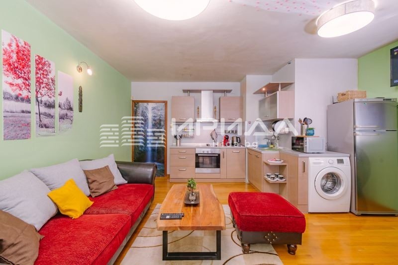 Продава 3-СТАЕН, гр. София, Център, снимка 2 - Апартаменти - 53769985