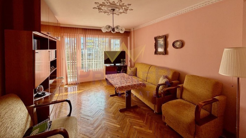 Продава 4-СТАЕН, град Варна, Цветен квартал • 165000 € / 322711.95 лв. • 88454522 1