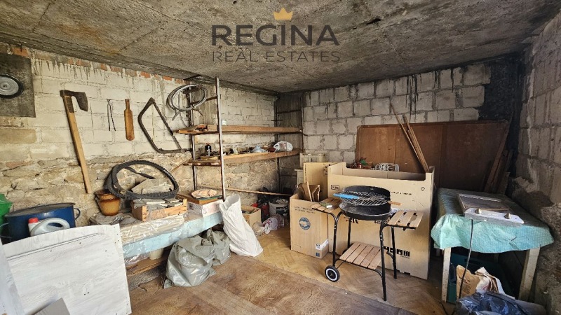 Продава ЕТАЖ ОТ КЪЩА, гр. Хисаря, област Пловдив, снимка 16 - Етаж от къща - 52561890