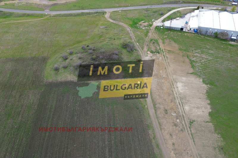 Na prodej  Spiknutí Kardžali , Veselčane , 2478 m2 | 52780628 - obraz [4]